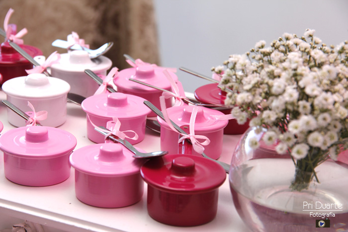 decoração para chá de cozinha rosa