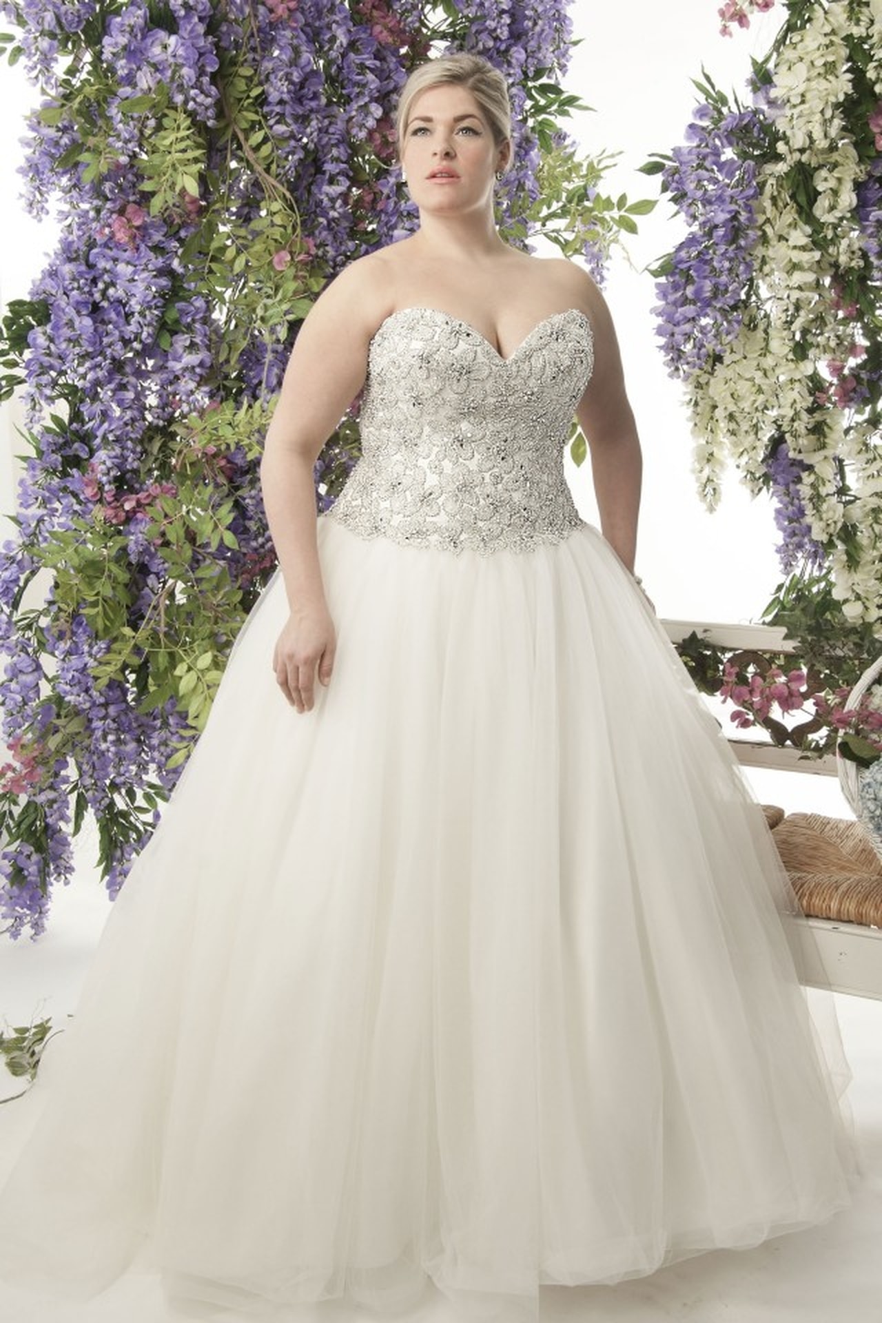 modelo de vestido de noiva plus size