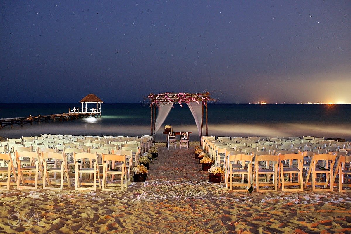 casamento na praia a noite